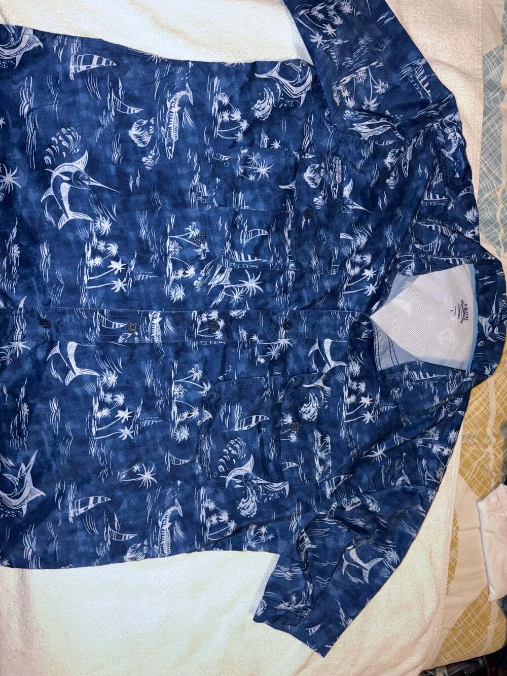 Mens I-ZOD shirt - Picture 4 of 5